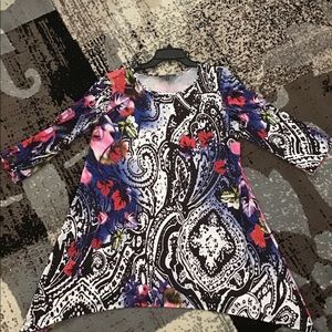 🌹Lovely LBISS tunic 🌹